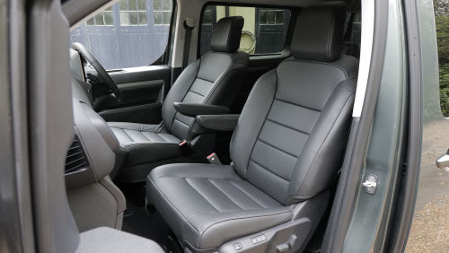 VAUXHALL VIVARO LIFE ELECTRIC ESTATE 100kW Ultimate 75kWh 5dr Auto [6 seat] view 16